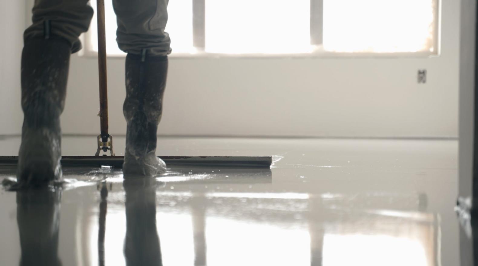Gypsum-based Self-levelling Solution
